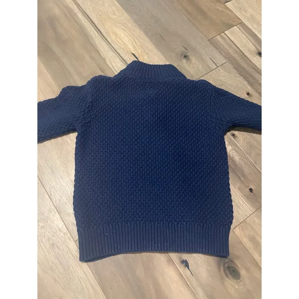 GAP Navy Knit Sweater with Fleece Collar – Size Medium